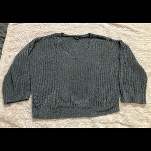EXPRESS COZY V-NECK CHENILLE SHAKER KNIT SWEATER